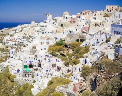 Wielkie greckie wakacje - biało-niebieskie Cyklady skąpane słońcem